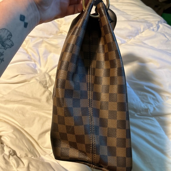AUTHENTIC Louis Vuitton Graceful MM - Picture 4 of 11